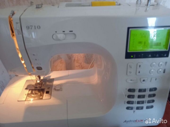 Швейная машина astralux