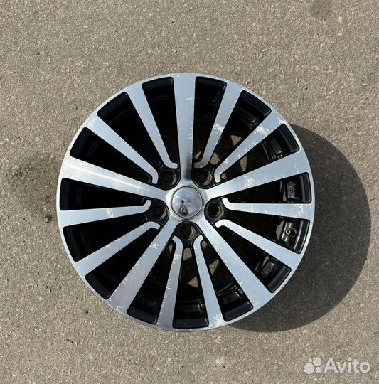 Литые диски R17 5x114.3 д1210