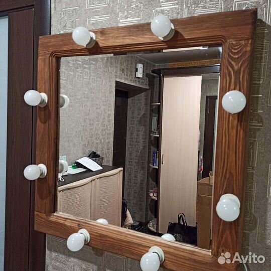 Зеркало визажиста