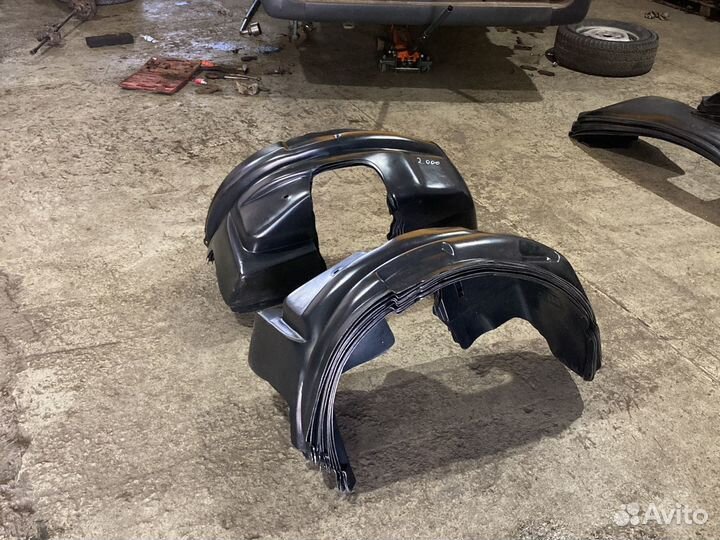 Подкрылки на Форд Транзит С 2014+