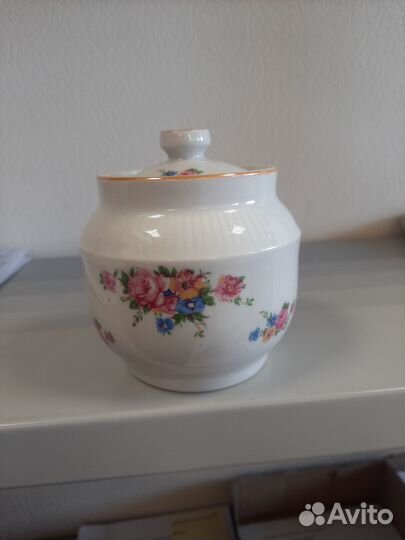 Чайник и сахарница советские