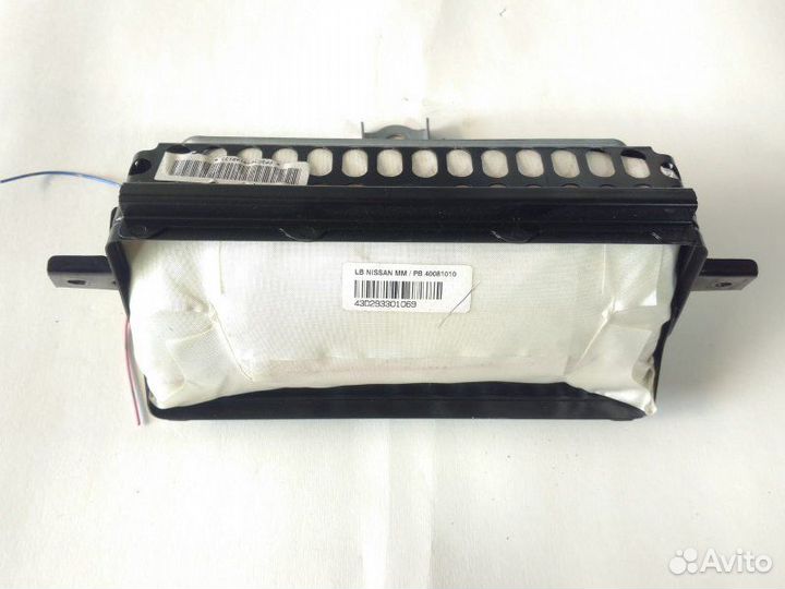 Подушка безопасности передняя Nissan Micra K12