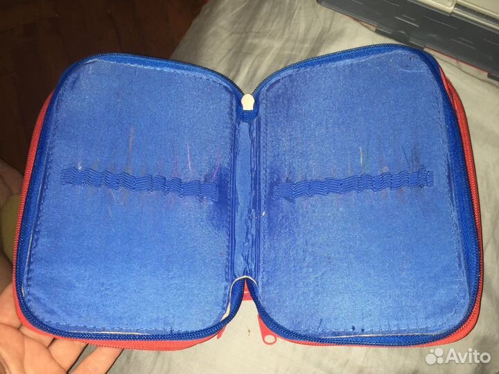 Пенал школьный