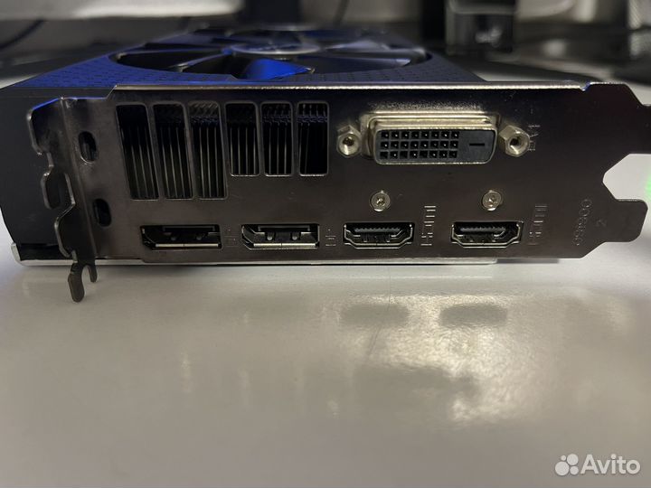 RX 580 Sapphire Pulse 4GB Видеокарта