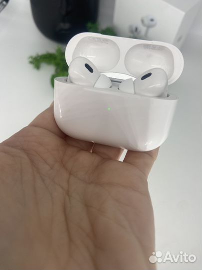 Наушники Apple AirPods Pro новые +чехол