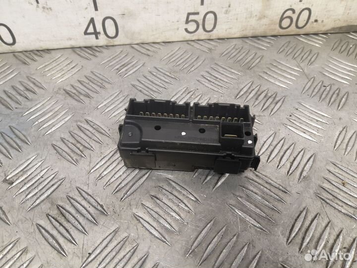 Б/У Блок предохранителей Hyundai i30 2012-2017