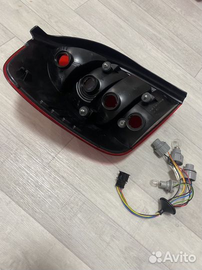 Фонарь Правый LADA Kalina Granta Cross