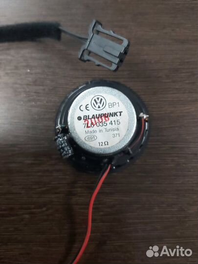 Динамик Volkswagen Touareg 1