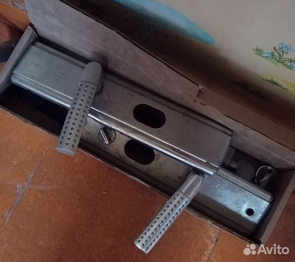 Дверь входная металлическая