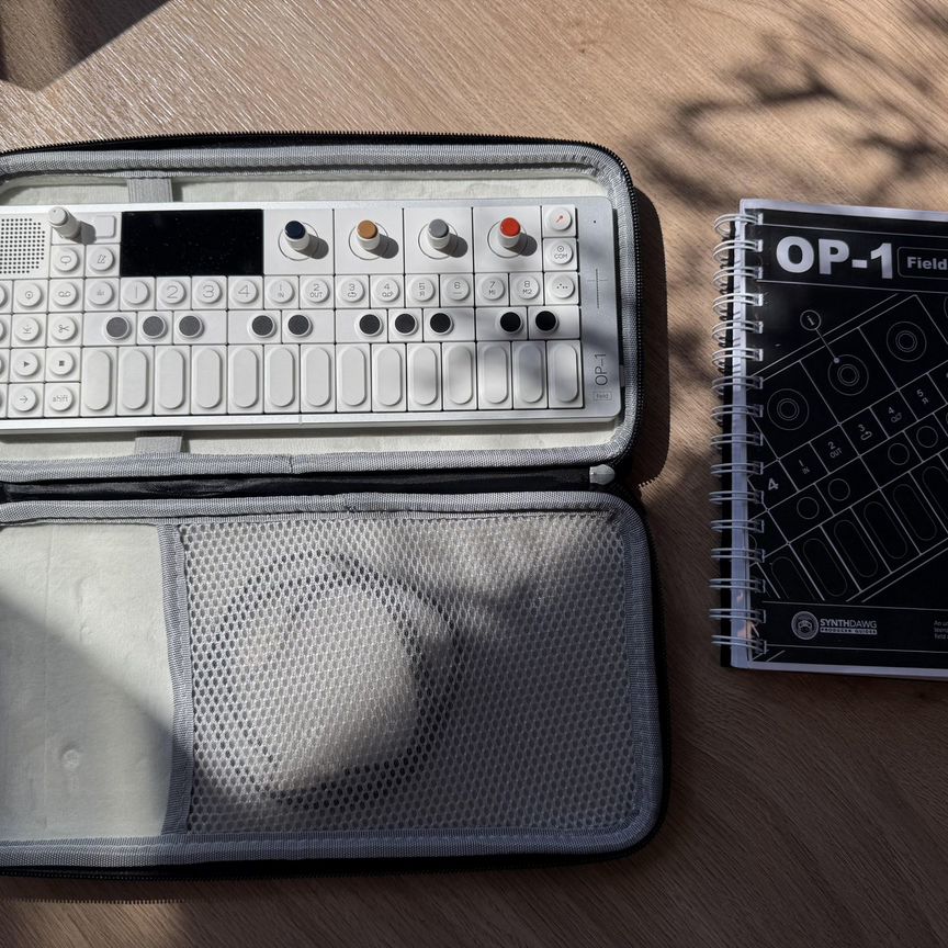 【ジャンク】 Teenage Engineering OP-1 Teenage Engineering OP-1 — купить в DJSTORE