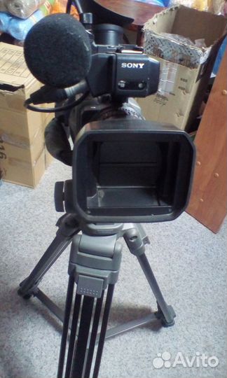 Профессиональная видеокамера sony PD170P