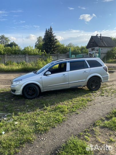 Opel Astra 1.3 МТ, 2006, 272 230 км