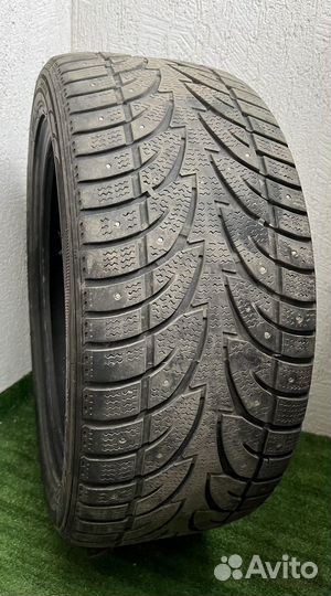 RoadX RX Frost WH12 245/45 R18 100H