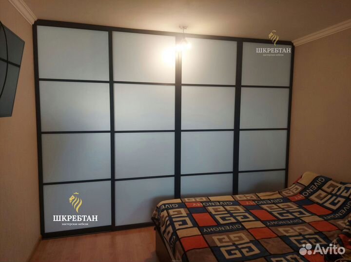 Межкомнатная перегородка из стекла