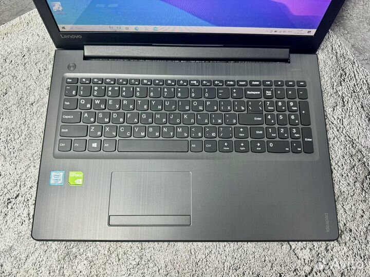 Ноутбук Lenovo на Core i3-6006U/920m/8 gb