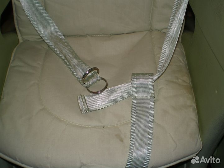 Стульчик для кормления Happy baby Justin зелёный