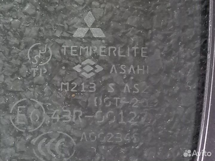 Стекло Lancer 9