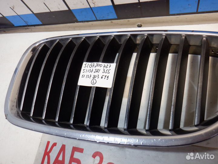 Решетка радиатора левая BMW 5 F10 F11