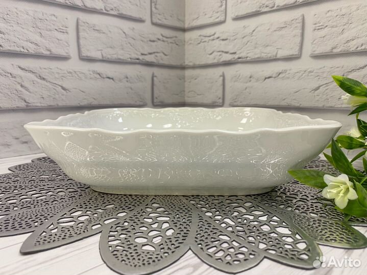 Салатник 25см. недекорированный Bernadotte