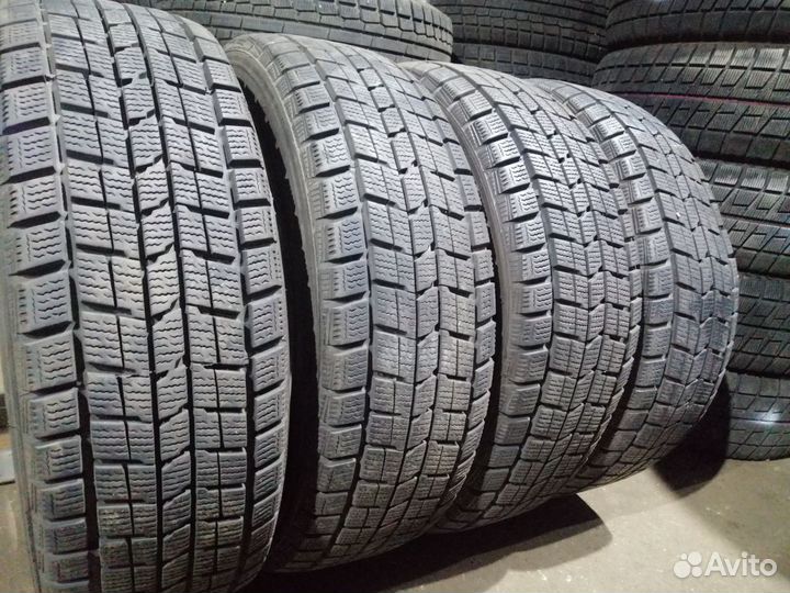 Dunlop DSX-2 215/60 R17