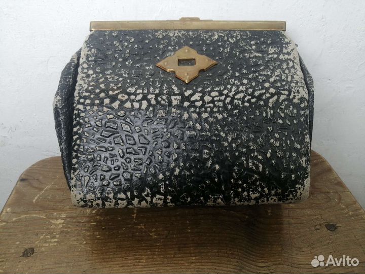 Старинная дамская сумочка