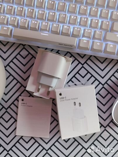 Блок зарядки iPhone 20w