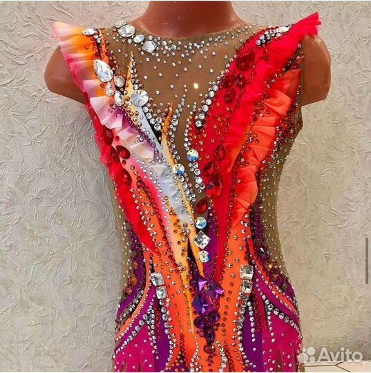 Купальник для художественной гимнастики