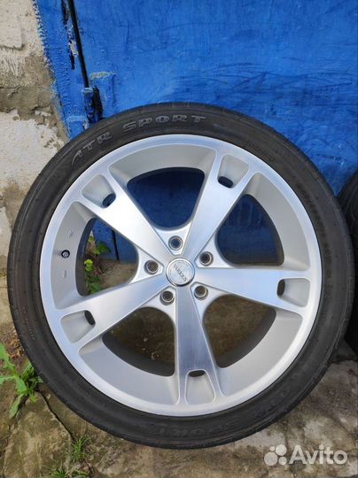 Японские Fabulous на шинах Atr Sport 245/40/19