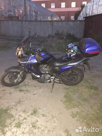 Honda Transalp XL700V