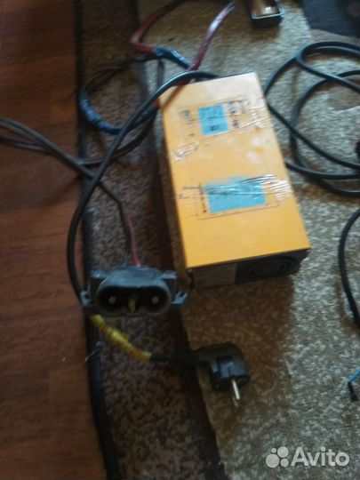 Зарядное устройство тяговых акб MicroPower 24v 30A