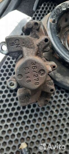 Суппорт задний Mercedes Benz