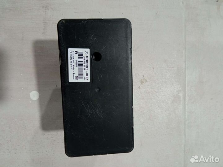 Компрессор замков Мерседес w211 w203