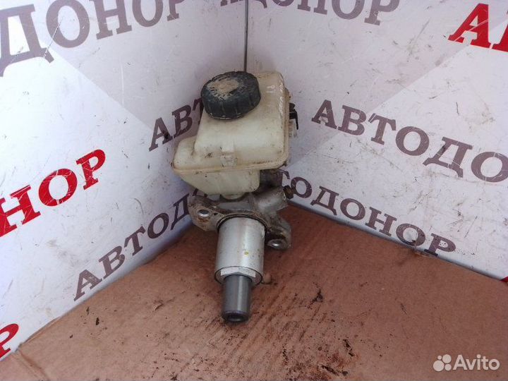 Главный тормозной цилиндр Land Rover Freelander