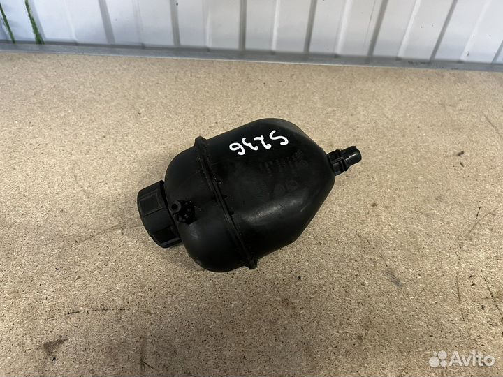 Бачок расширительный BMW G01 G02 G05 G06 G07