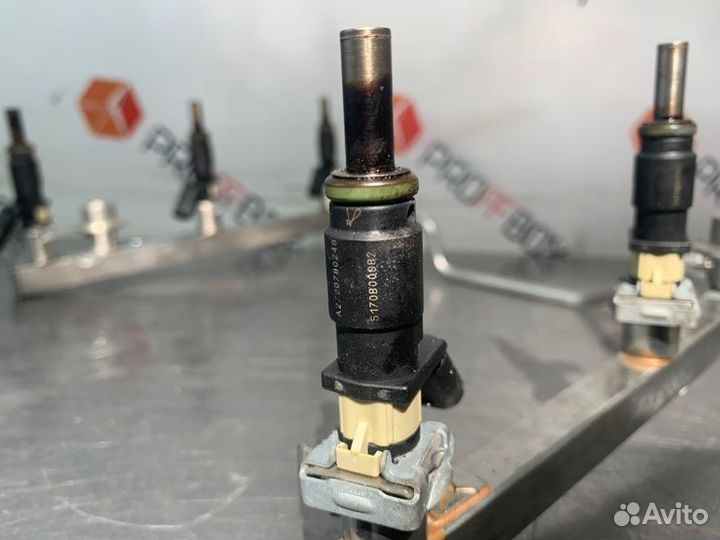 Топливная рампа Mercedes E-Class W211 M272 3.5I