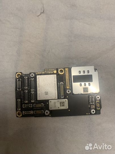 Материнская плата iPhone 11 pro
