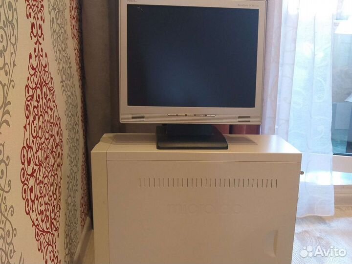 Монитор NEC