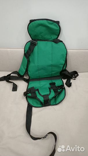 Продам бескаркасное детское автокресло