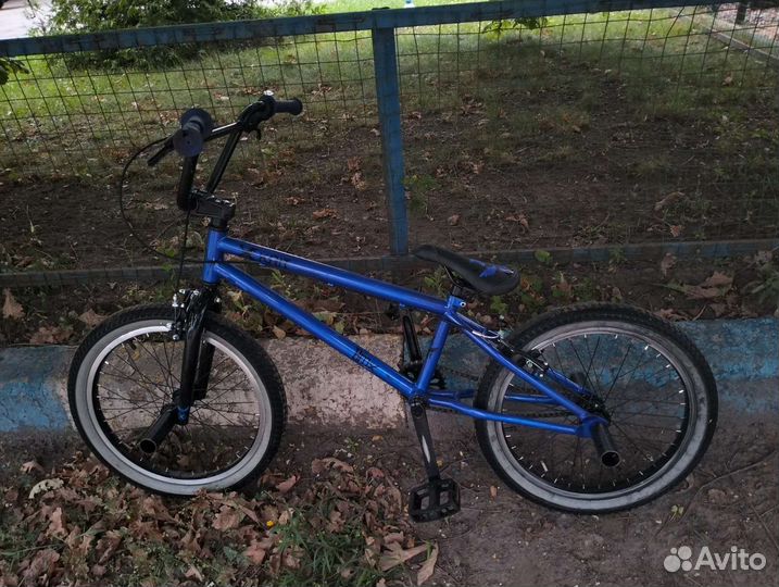 Трюковой велосипед bmx