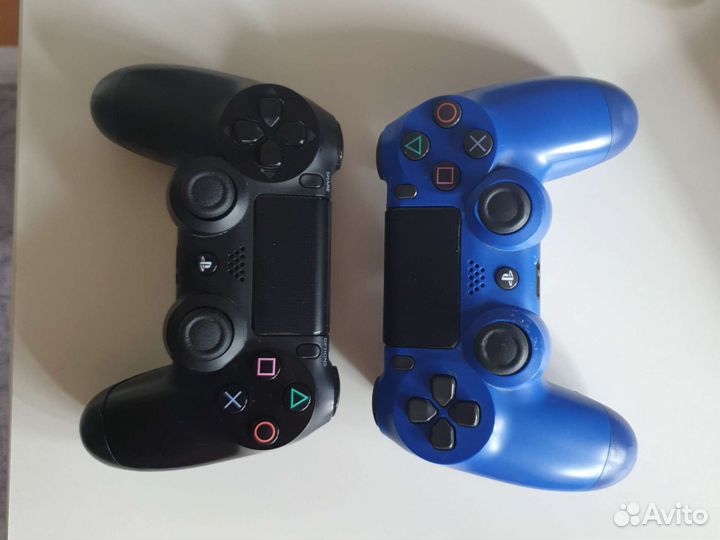 Sony playstation 4 1 TB 1208B