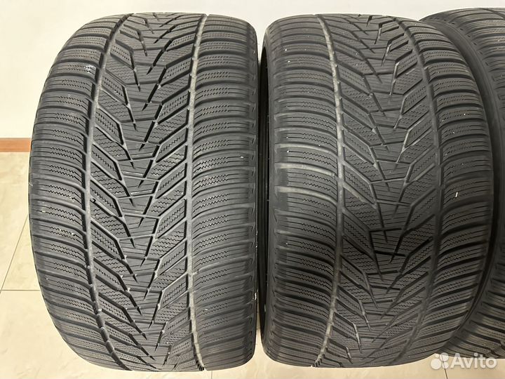 Hankook Winter I'Cept Evo 3 W330 255/35 R21 и 285/30 R21 98W