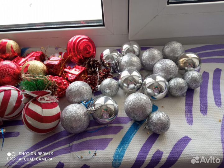 Новогодние игрушки