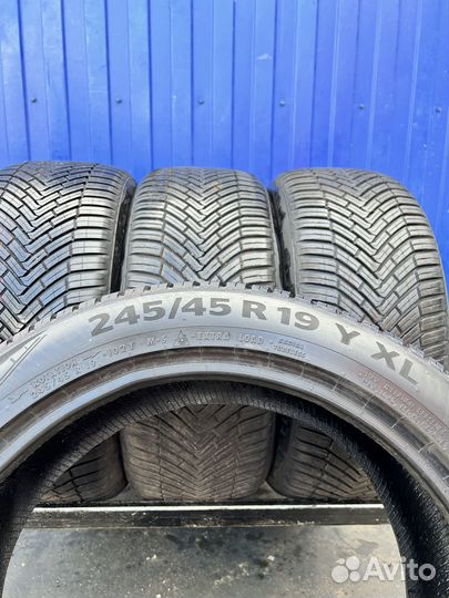 Continental AllSeasonContact 245/45 R19