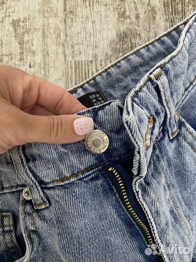 Джинсы zara
