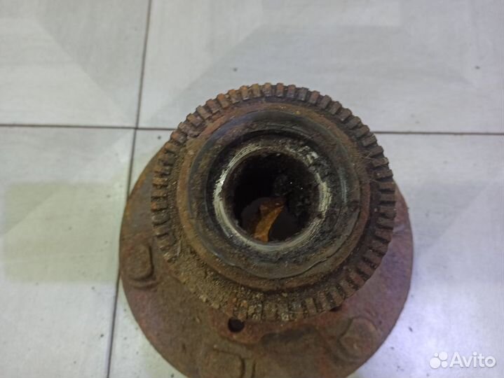 Ступица передняя Мерседес