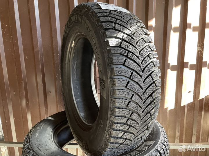 Michelin X-Ice North 4 225/65 R17 106T