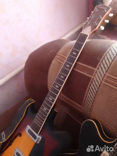 Полуакустическая гитара бу