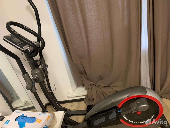 Эллиптический тренажер