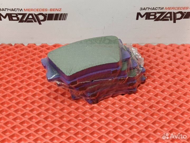 Тормозные колодки задние Toyota Camry