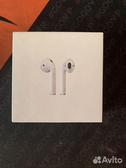 Продаю airpods 1 поколения